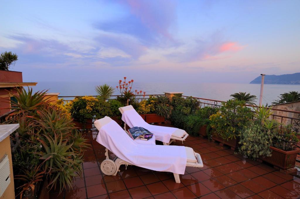 Aparthotel Le Terrazze Alassio Exterior foto