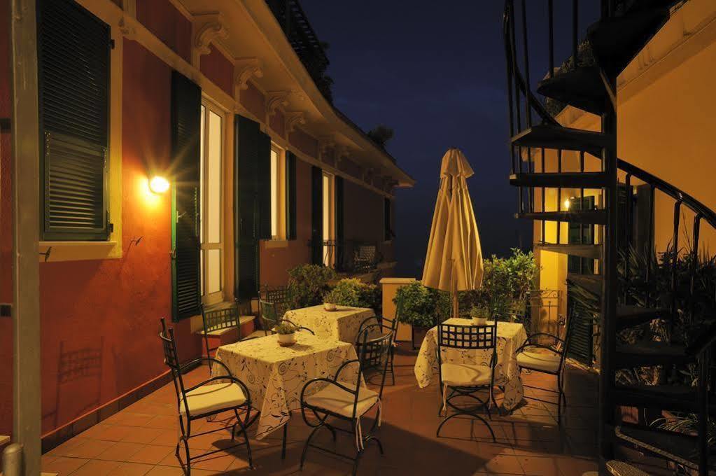 Aparthotel Le Terrazze Alassio Exterior foto